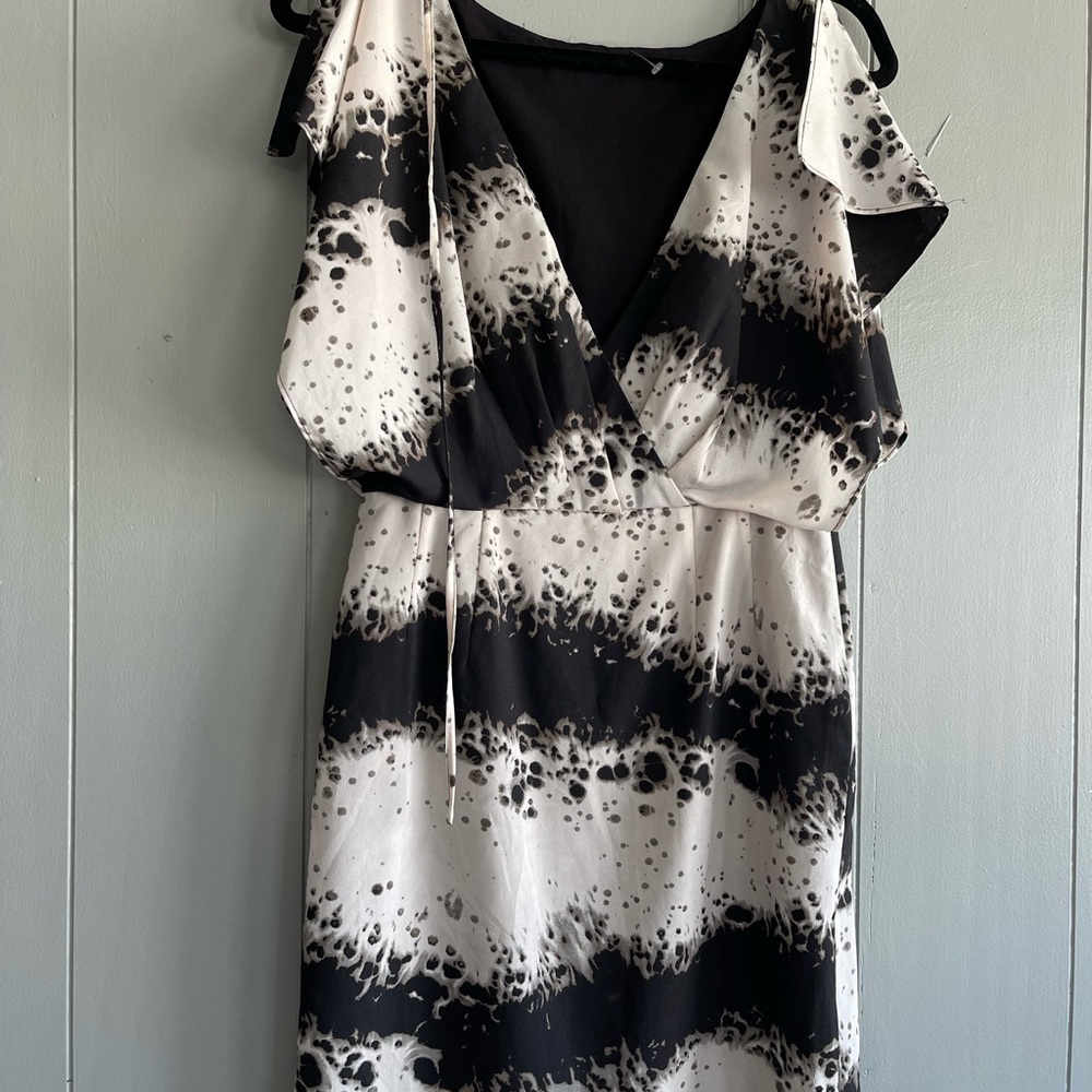 Jessica Simpson dress